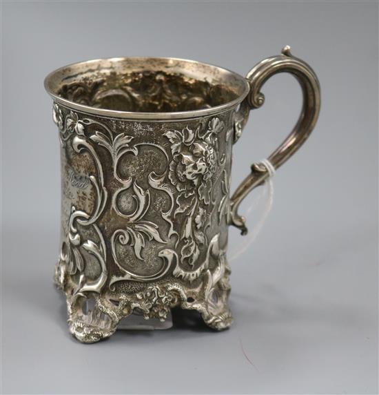 An early Victorian silver christening mug by Reily & Storer, London, 1842, 9.8cm.
